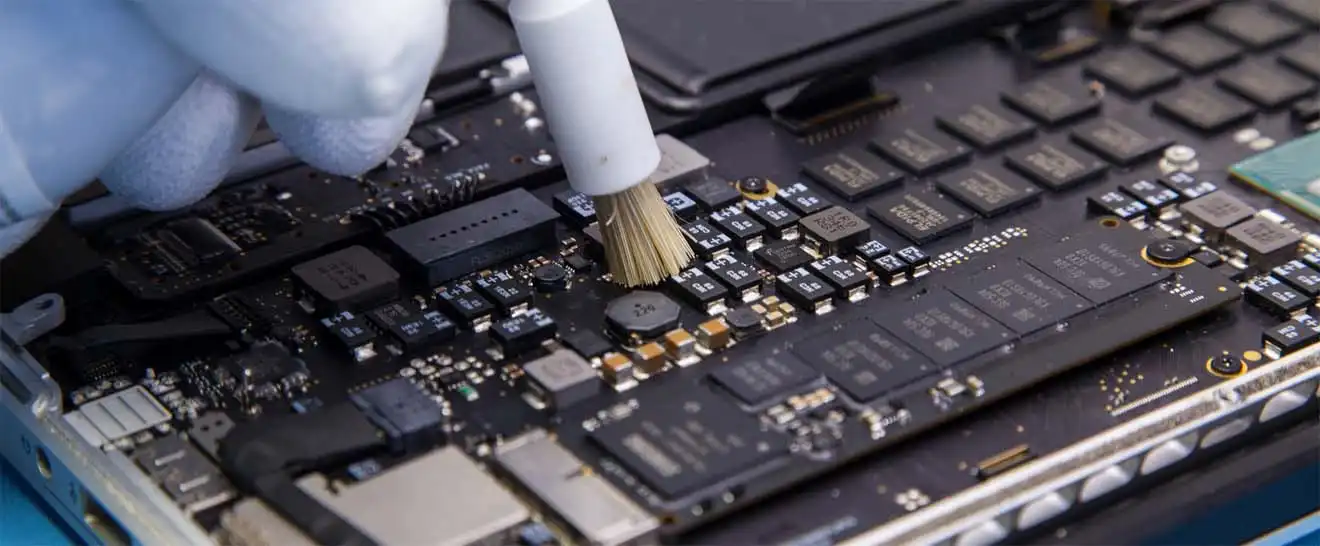 Чистка Apple MacBook от пыли в Люберцах | Замена термопасты