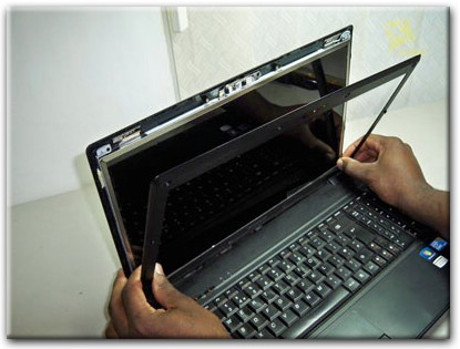 Замена экрана ноутбука Lenovo в Люберцах